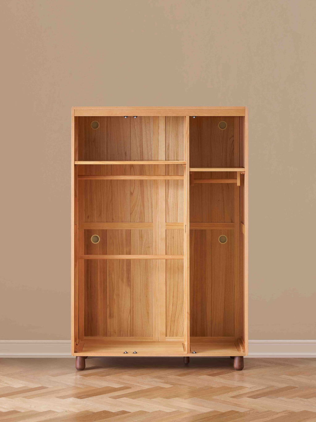 Filippo Childs Wardrobe